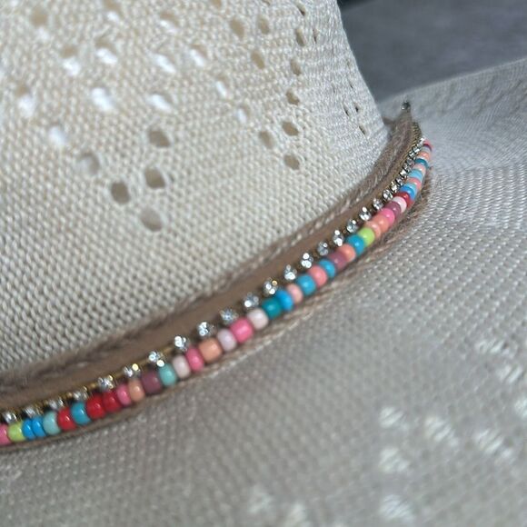 Perforated Cream Cowboy Women’s Hat 58cm - Picture 2 of 5